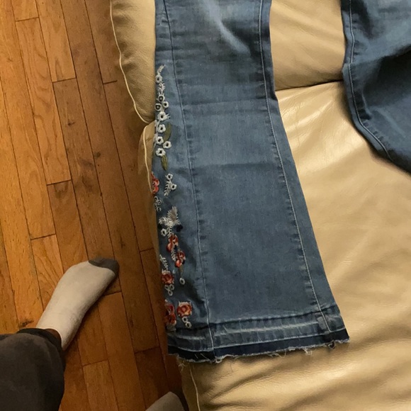 2XL only wore once - Picture 5 of 6